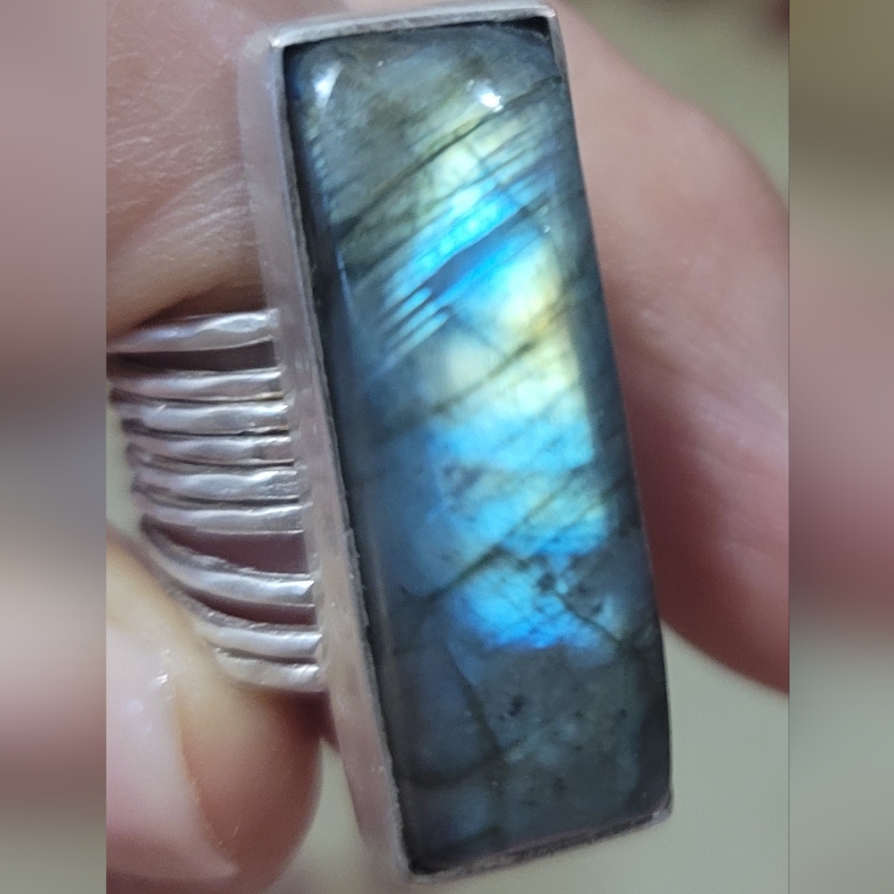 Serling Silver Moonstone Ring Sz 6